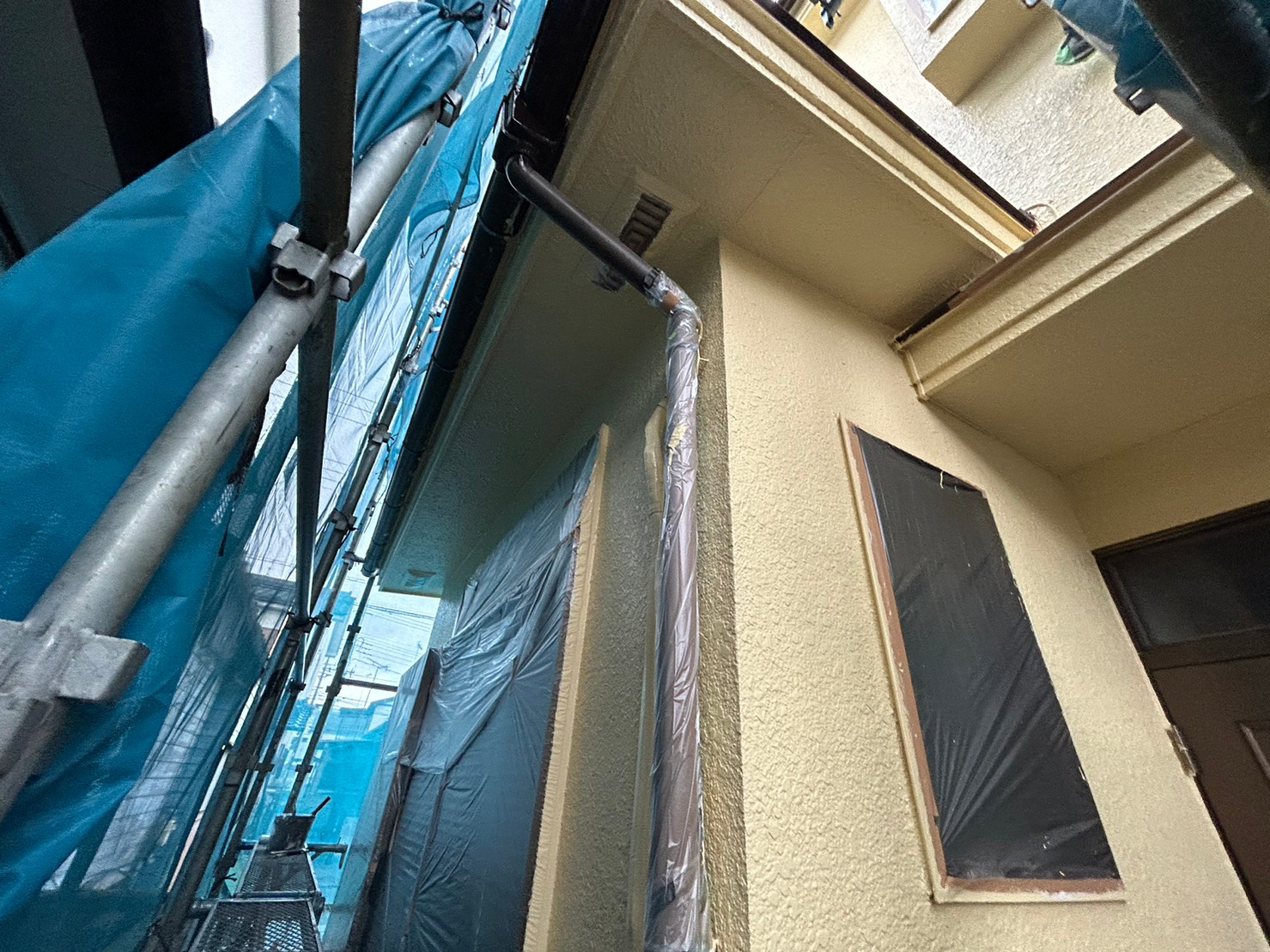 外壁塗装 屋根塗装 塗り替え 外壁リフォーム 劣化 補修 雨樋