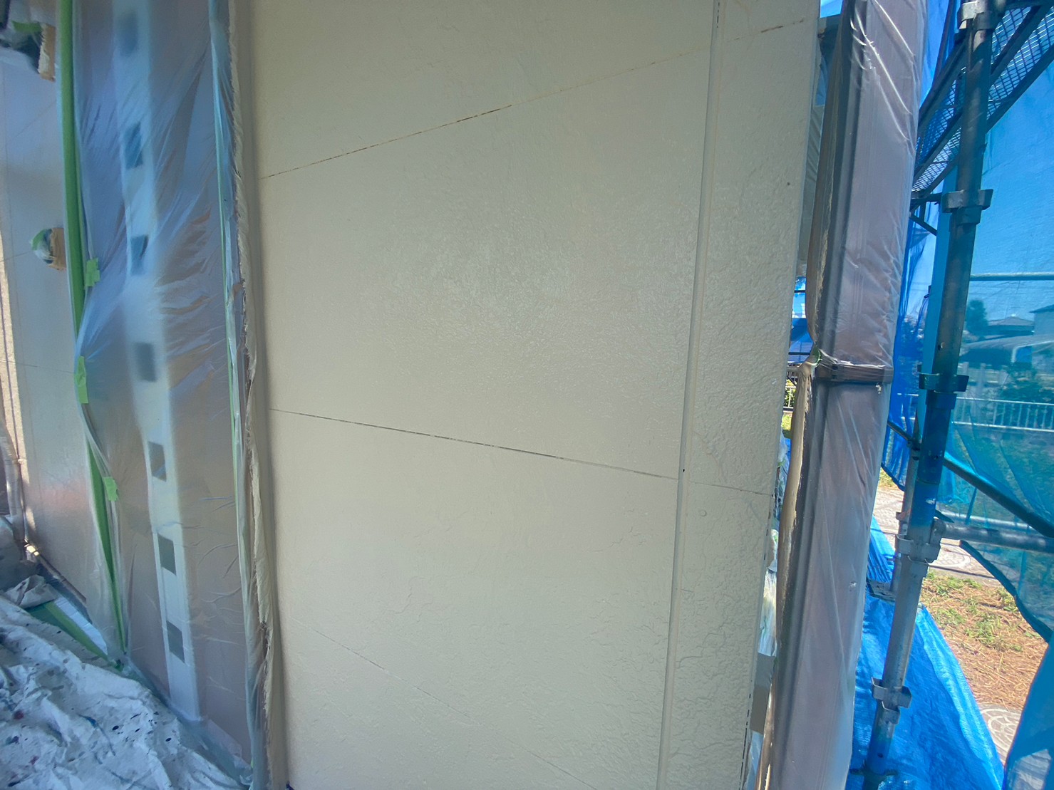 社員寮 外壁塗装 ベランダ防水工事　塗り替え　外壁リフォーム　東松山　塗装　玄関