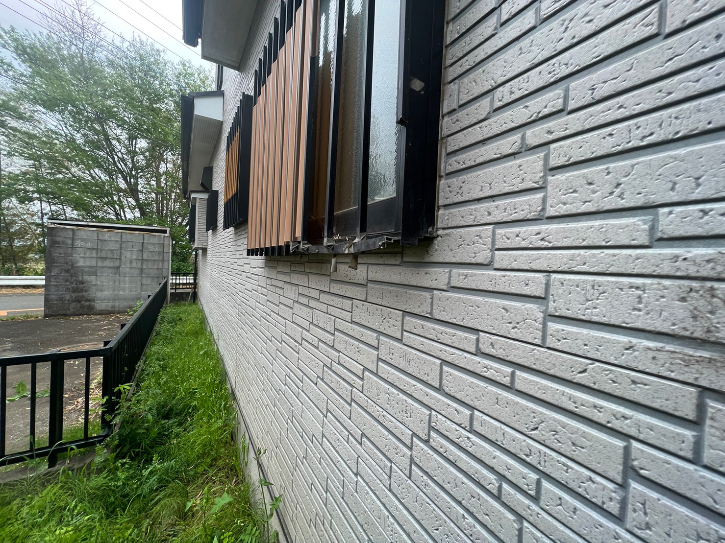 外壁塗装 屋根塗装 塗り替え　外壁リフォーム　付帯部塗装　